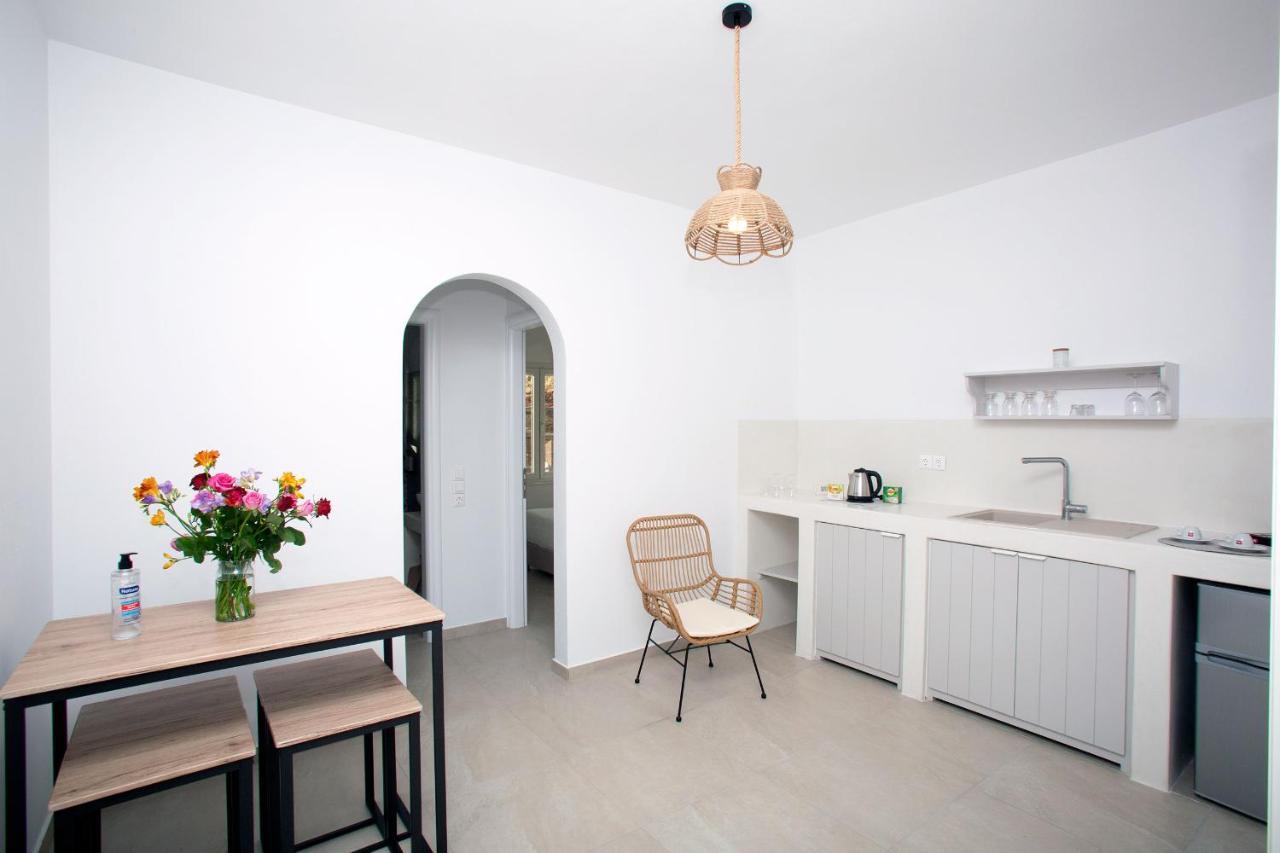 Elia Privileged Suites Andros Ανδροσ Andros Town Exterior foto