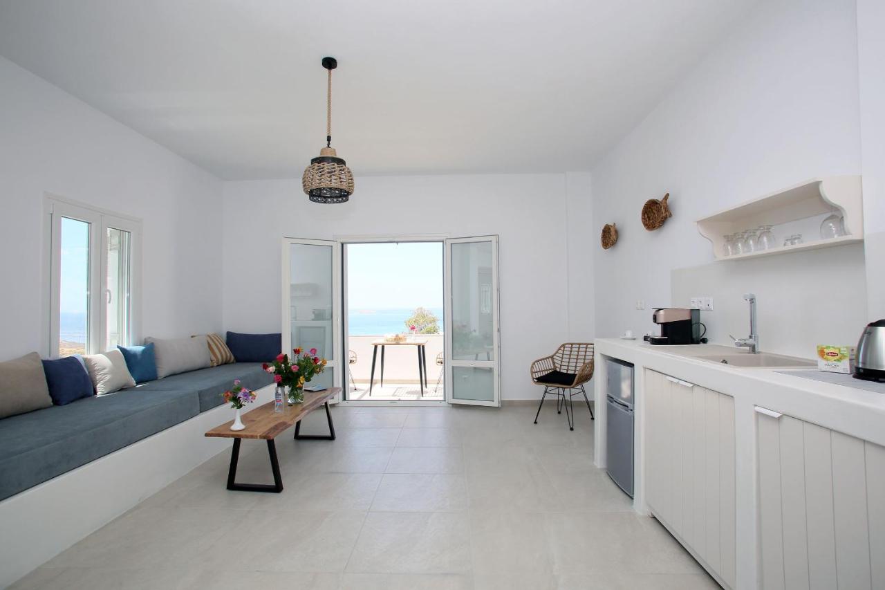 Elia Privileged Suites Andros Ανδροσ Andros Town Exterior foto
