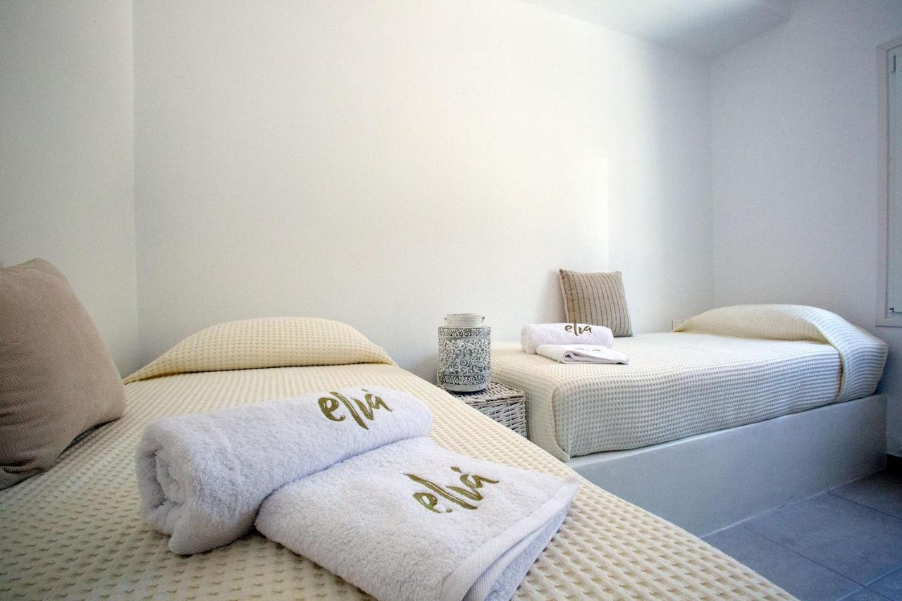 Elia Privileged Suites Andros Ανδροσ Andros Town Exterior foto